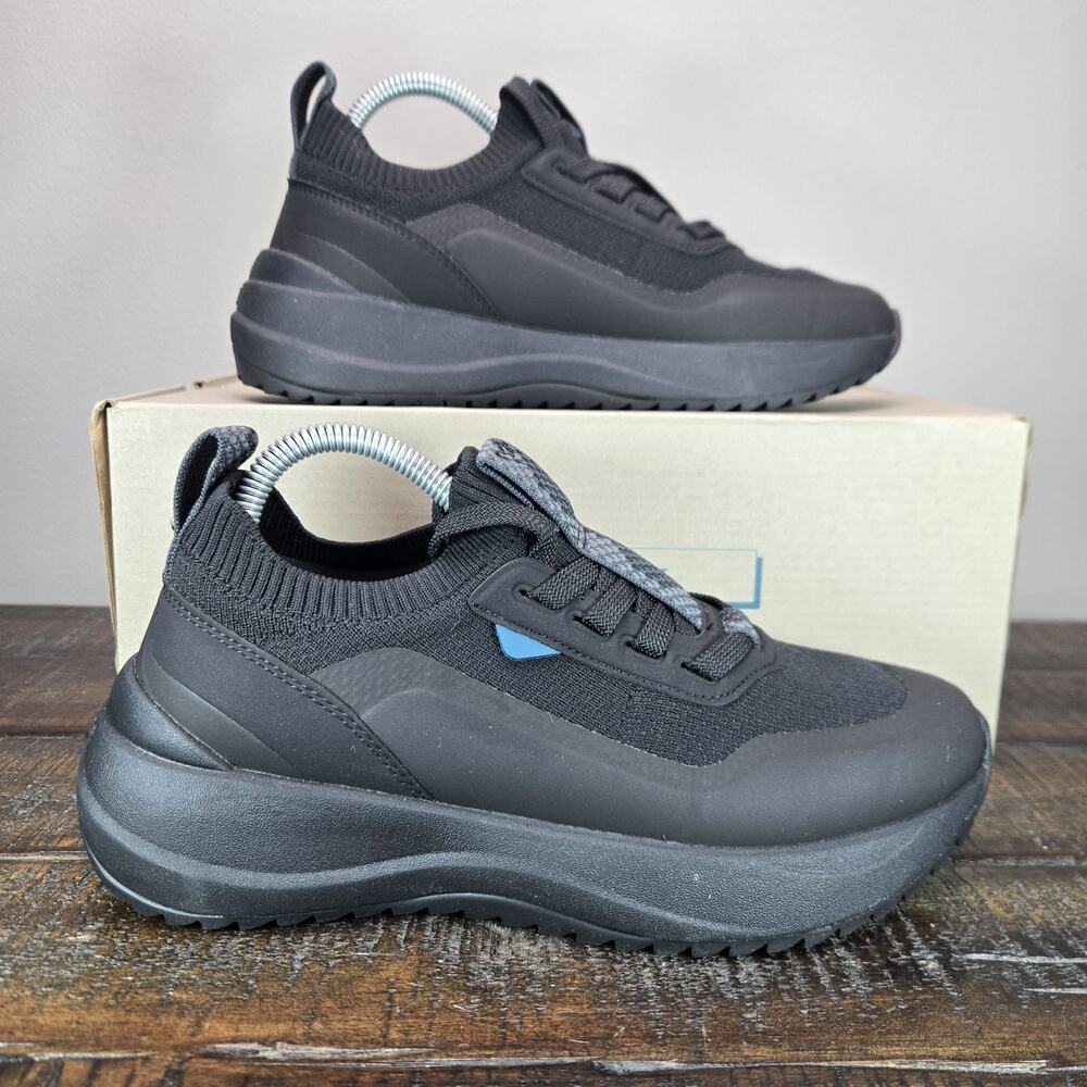 Vessi Stormburst Lowtop Womens Size 5 Waterproof Shoes Sneakers Hiking Black